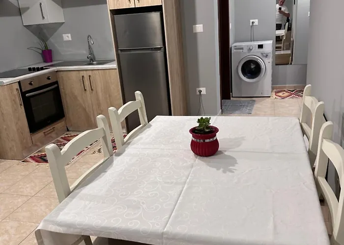Abior Sea View Apartment - 2 Bedrooms Apartment Sarande