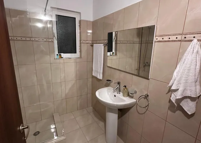 Abior Sea View Apartment - 2 Bedrooms * Sarande